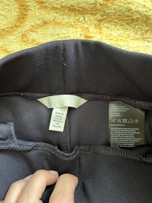 Штани брюки із стрілками XS H&M
