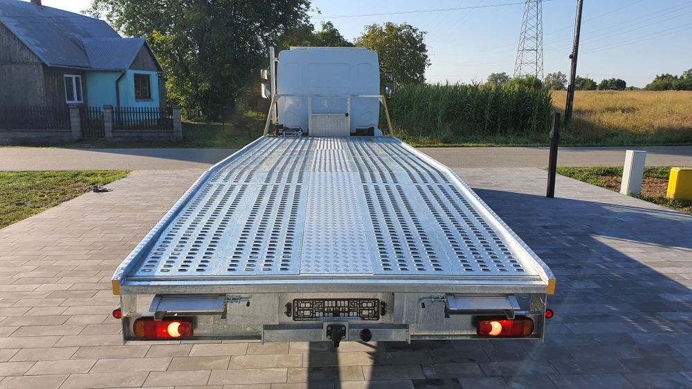 Zabudowa laweta najazd nowy producent na ciężarowy pomoc drogowa