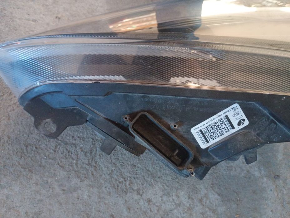 Lampy przednie Ford Focus mk3 lift