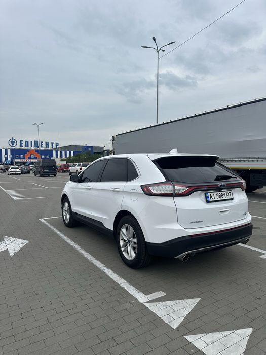 Продам Ford edge