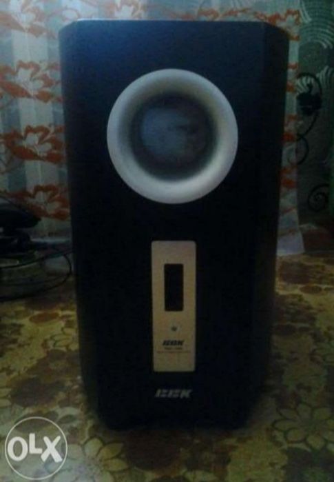 Продам колонки акустика ВВК 5,1  AUX