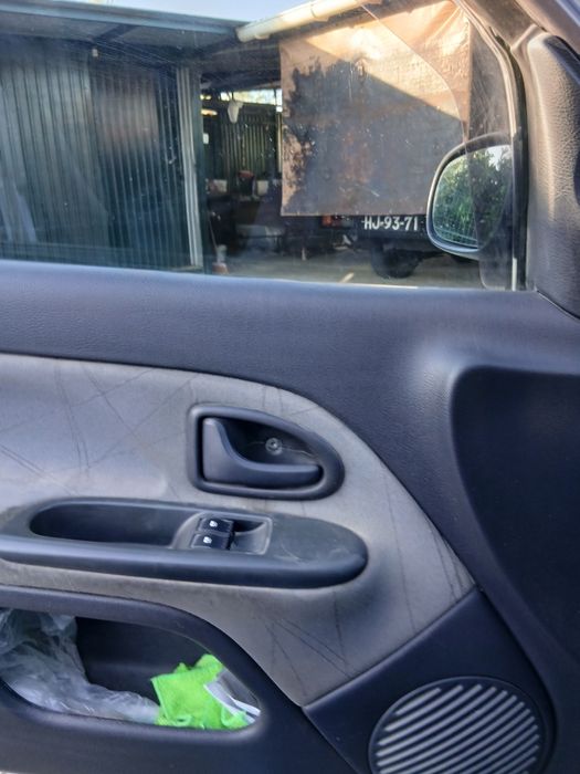 Vende se Renault clio