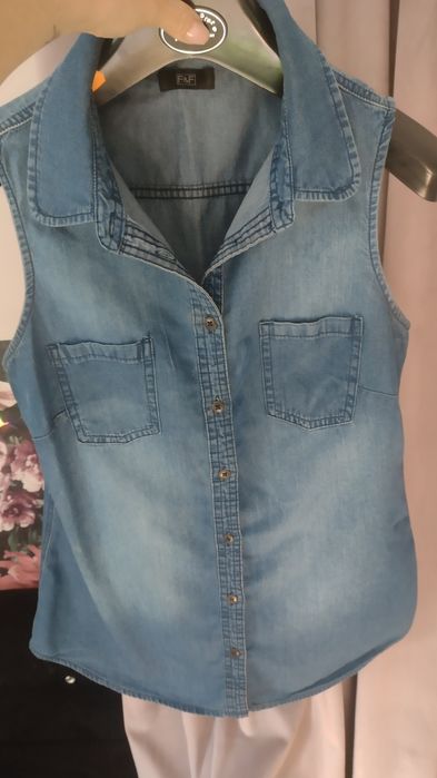 Bluzka dżinsowa z kołnierzem