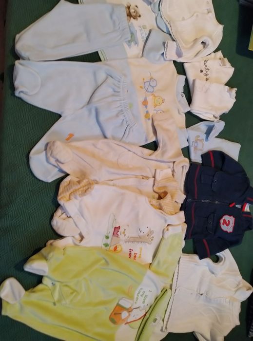 Lote roupinhas bebé 0 a 3 meses