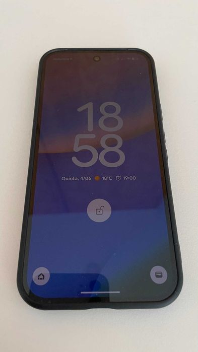 Google Pixel 10 (128 GB) + Google Pixel Watch 3 — Conjunto com fatura + capa oferta