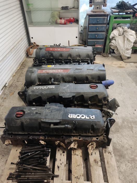 Головки двигателя Daf, Man d20, d28, Hpi volvo d11 d12 d13 Pde Renault