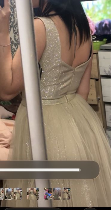 Платье/плаття / сукня ниже колена