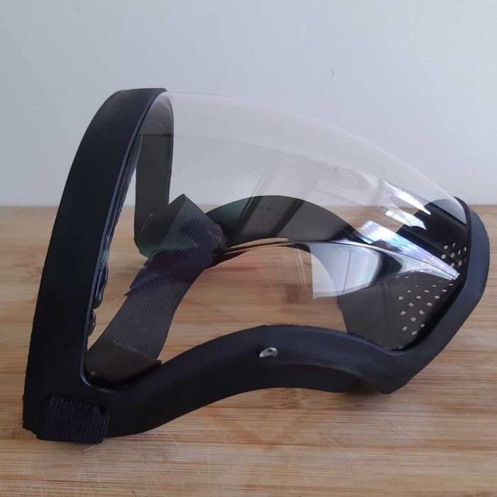 Máscara Protecção Facial Anti-Embaciante Nova