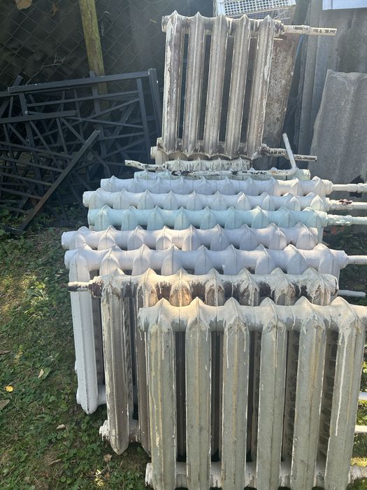 Продам батареі чугунні