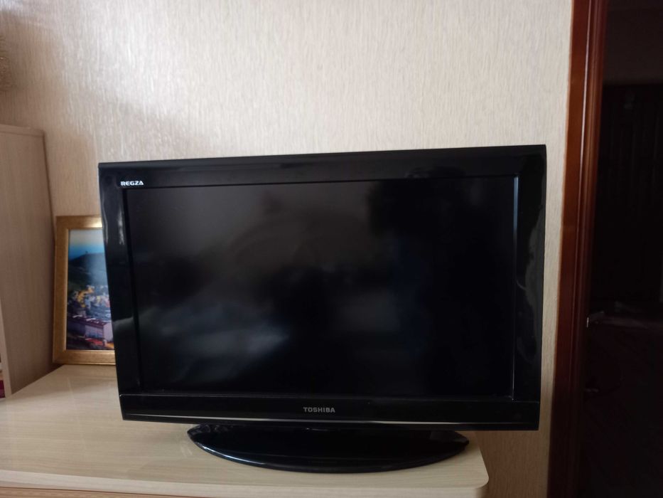 Телевізор TOSHIBA LCD 26