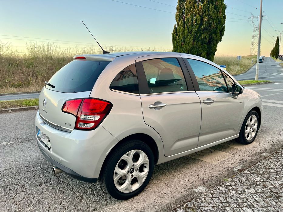Citroen C3 Exclusive 1.6 e-VTi 120cv - cx automática ou sequencial