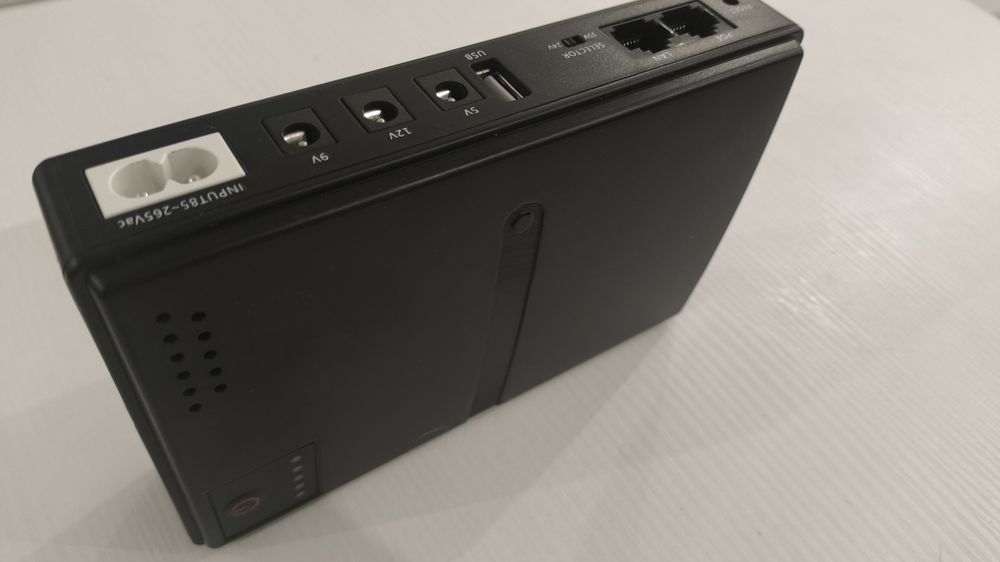 Міні ДБЖ, УПС для роутера 18650, UPS, павербанк для Wi-Fi, DC1018L