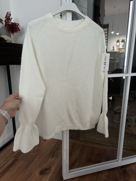 Sweterek baby alpaka biały sweter damski rękaw dzwonek S M L