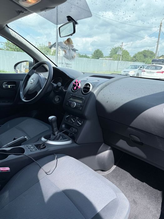 Nissan Qashqai 2011 бензин 1,6 механіка
