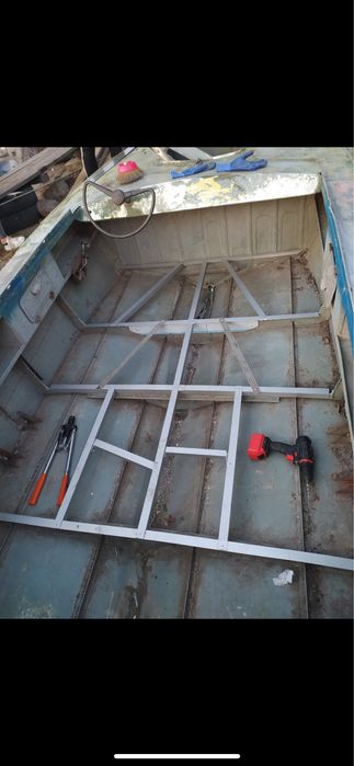 Продам лодку прогресс