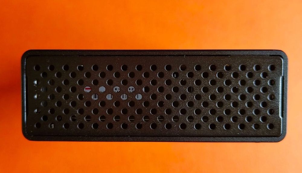 iStorage diskAshur DT 8TB зовнішній портативний диск за кодовим замком