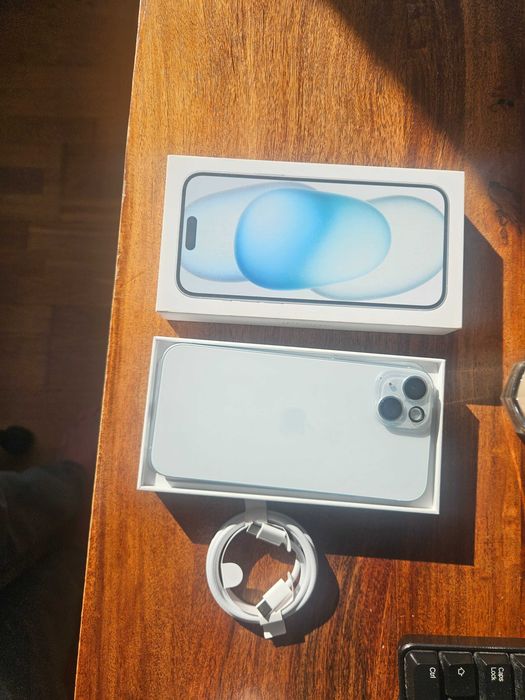 Iphone 15 plus jak nowy