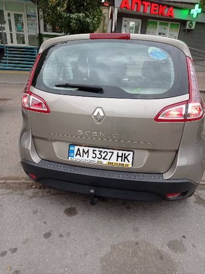 Продам автомобіль Renault Megane scenic