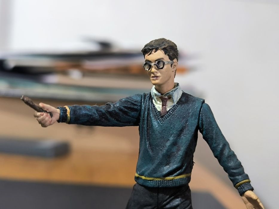 Harry Potter - action figures. Varinha mágica partida ou em falta