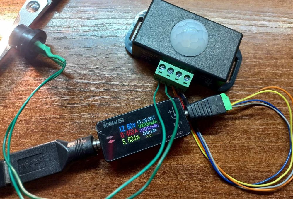 Датчик движения 12 вольт