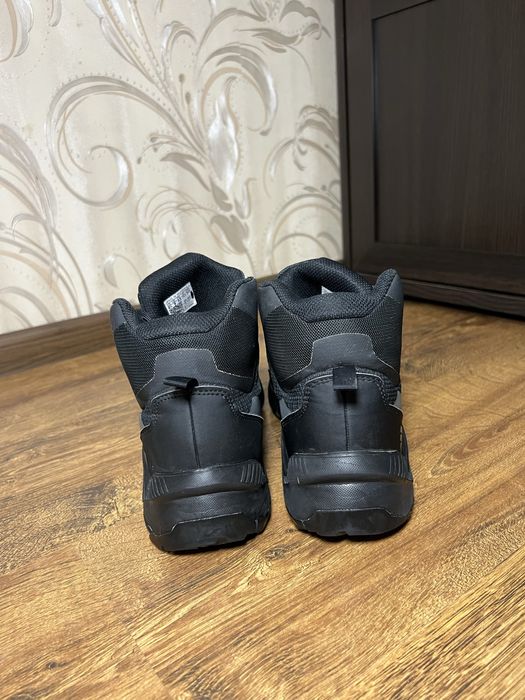 Ботинки Кросівки Adidas Terrex