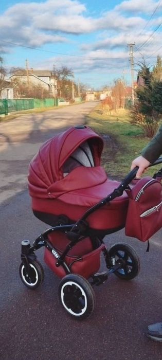 Дитячий візочок 2 в 1 у чудовому стані, як новий