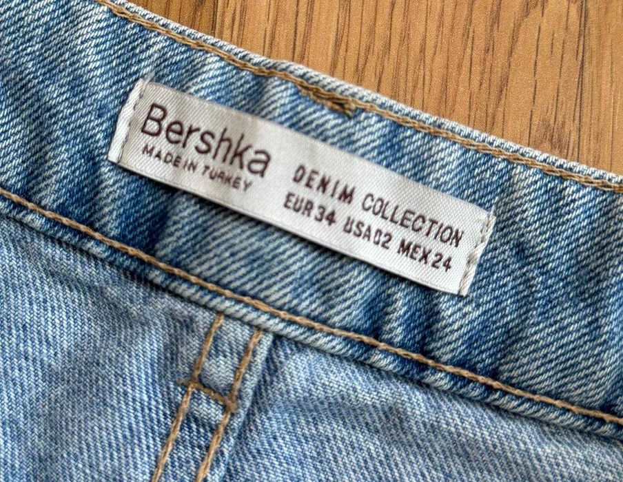 Шорти джинсові Bershka розмір 34