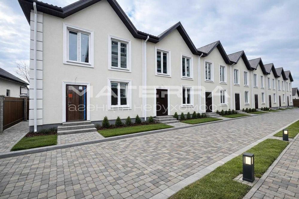 Продаж таунхауса 104 м² з газом 4 кімнати є-Оселя є-Відновлення