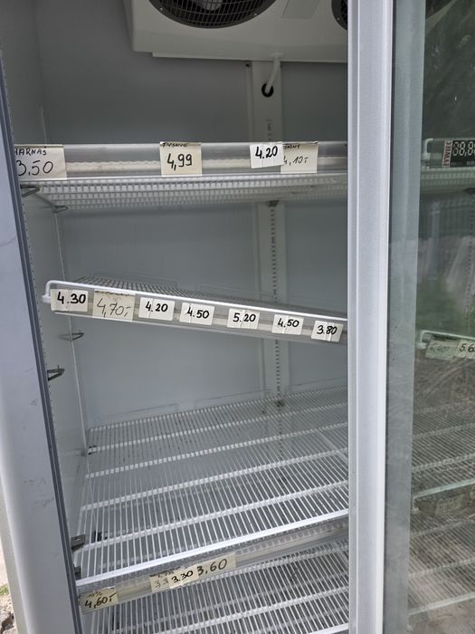 Lodówka  Przemysłowa na piwo chłodziarka witryna