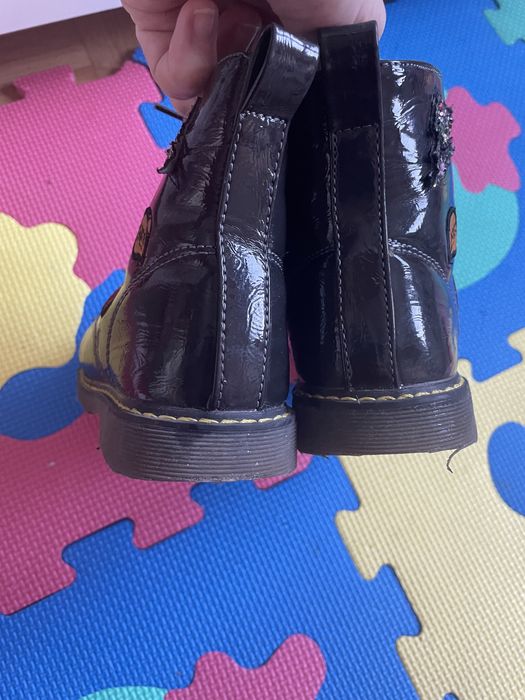 Oddam od zaraz Buty trZewiki ocieplane lakierowane Lasocki 28