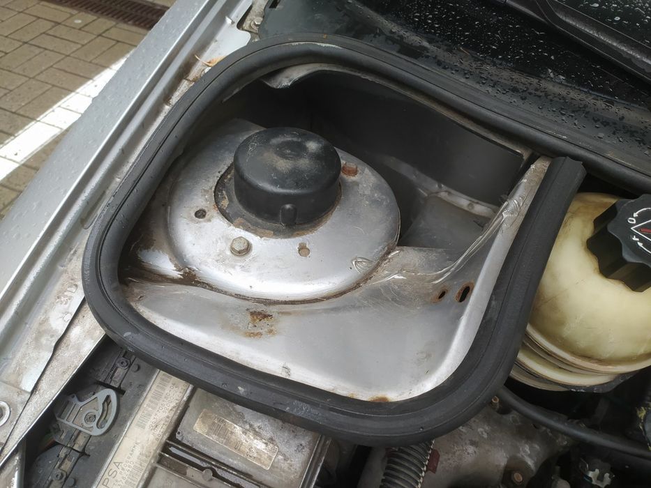 Peugeot 206 XR | 2001 рік | Газ/Бензин | Можливий обмін