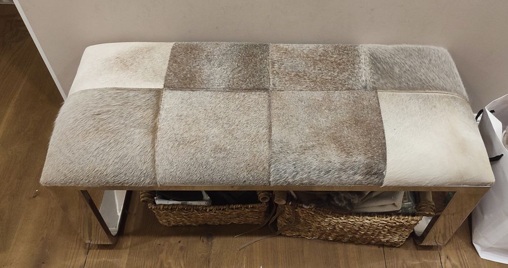 Ekskluzywna metalowa ławka Wild z obiciem z naturalnej skóry