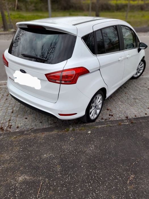 Ford B-Max 1.5 Diesel - Titanium