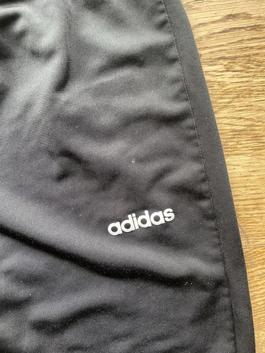 Spodnie  dresowe adidas  M-L