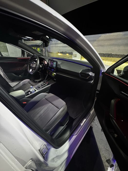 Cupra Leon Hybrid VZ