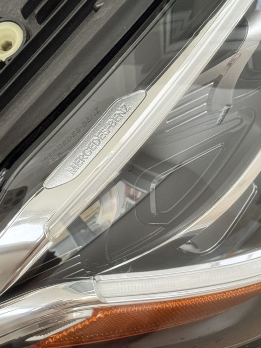 Фара передняя правая glc 300 2021 (x253)