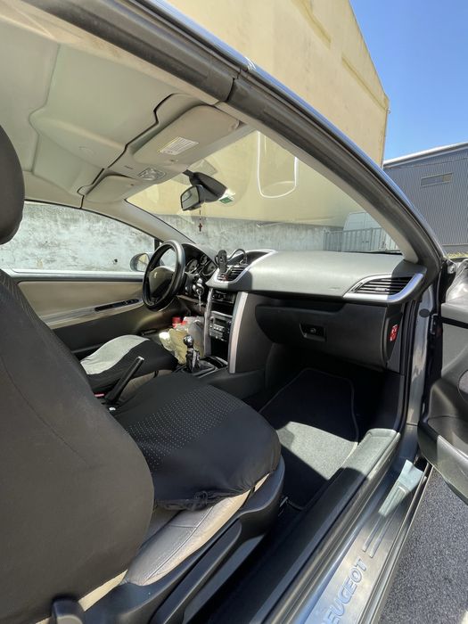 Peugeot 207 cc 2006