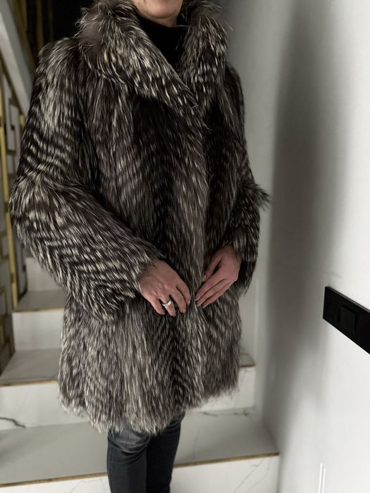 Naturalne futro ze srebnego lisa piękne lekkie silver fox j. Nowe