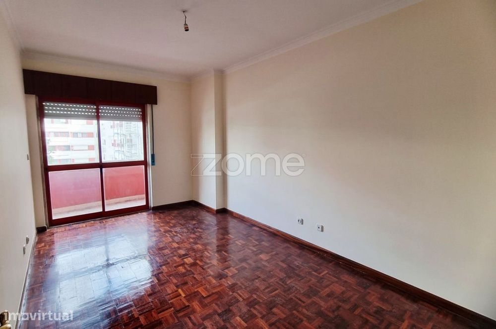T2 com 116 m² – Áreas Amplas, Excelente Distribuição e Parqueamento...