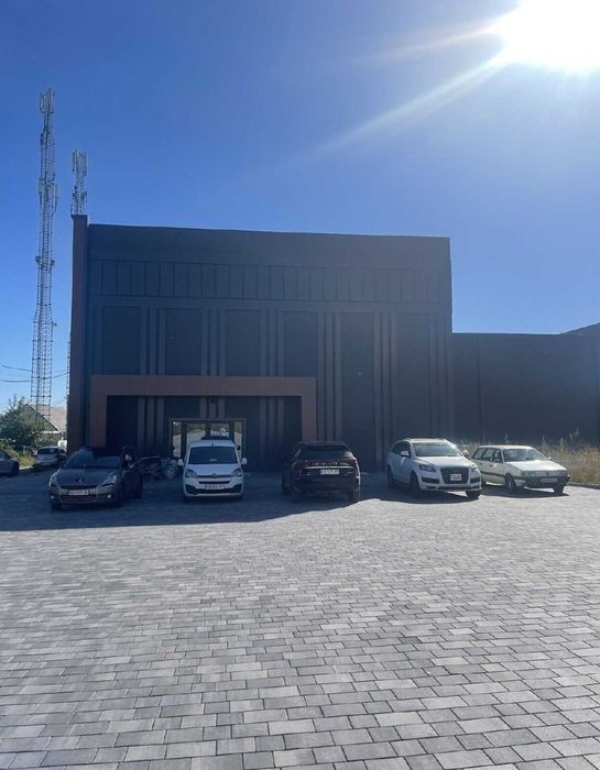 Здається комерційне приміщення в районі Академічного