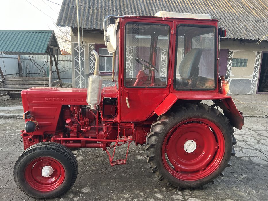 Продам трактор т-25