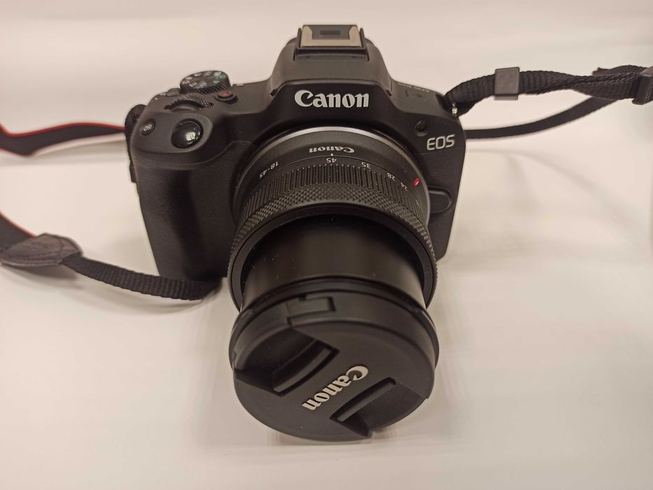 Aparat Canon EOS R50 bezlusterkowiec APS-C