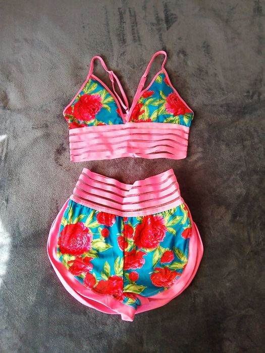 Nowy komplet fitness bikini rozmiar M