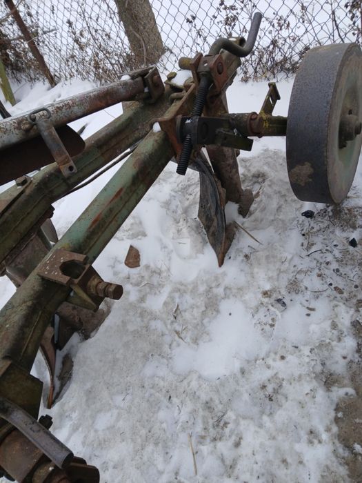 Sprzedam pług 2 skibowy