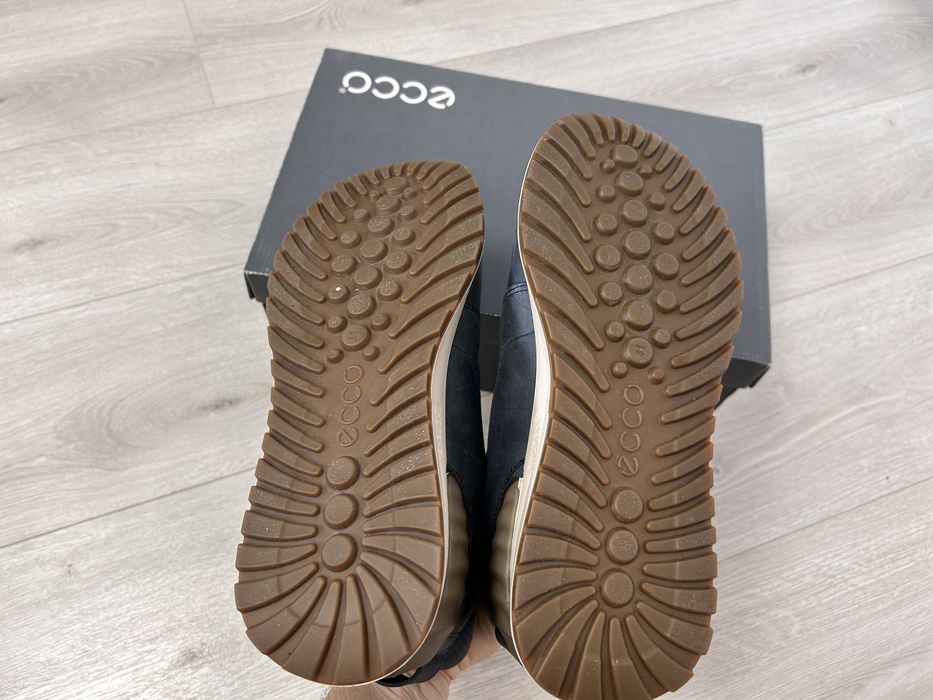 Кросівки зимові для міста ECCO
