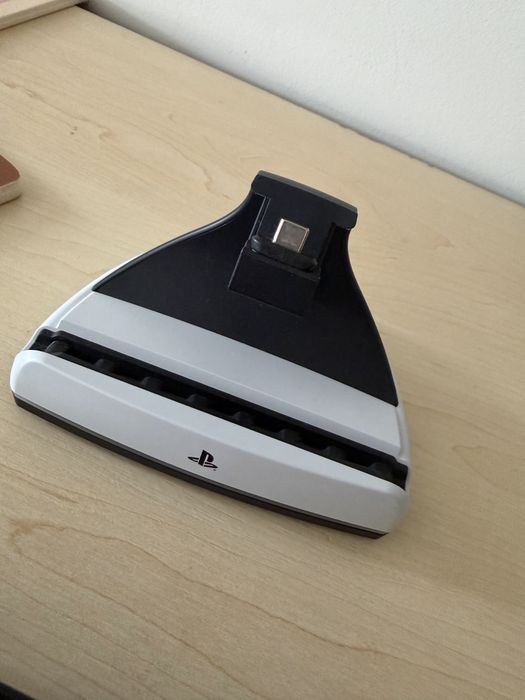 Playstation portal + stacja ładująca
