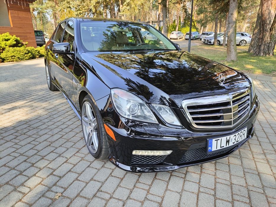 Mercedes Benz W212 E63 AMG    ZAMIANA
