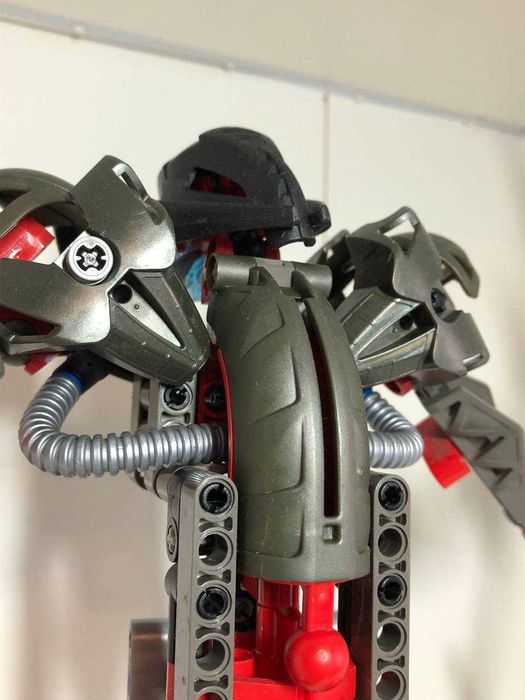 LEGO Bionicle Titans - Makuta 8593
