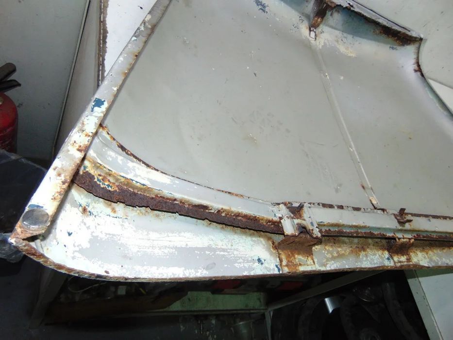 Fiat 600 capot " nova de stock antigo