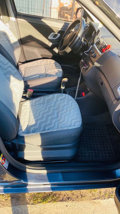 Skoda fabia2 1.4
